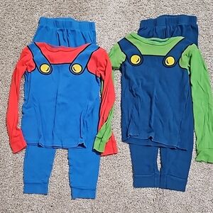 Super Mario Bros. Mario and Luigi kids size 8 pajama set bundle